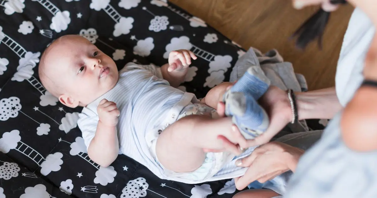 newborn diapering prevent rashes and save money